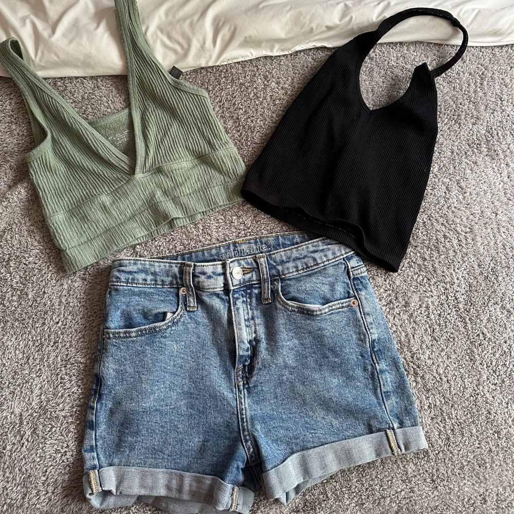 Bundle wild fable Jean shorts Out From Under crop tanks outfit.